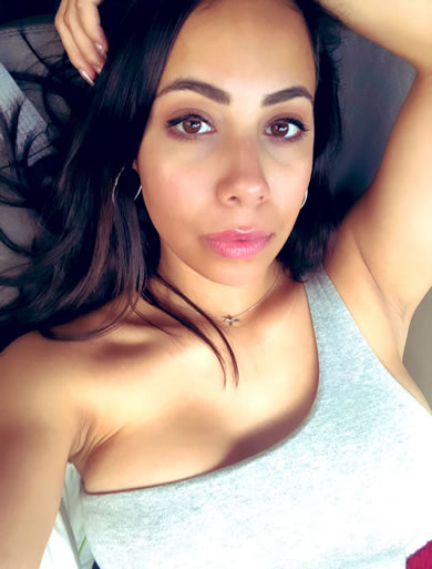 Onlyfans.com/ICEBAE - @livingwithkiarac - Kiara Cervantes - #ICEBae My Reviews